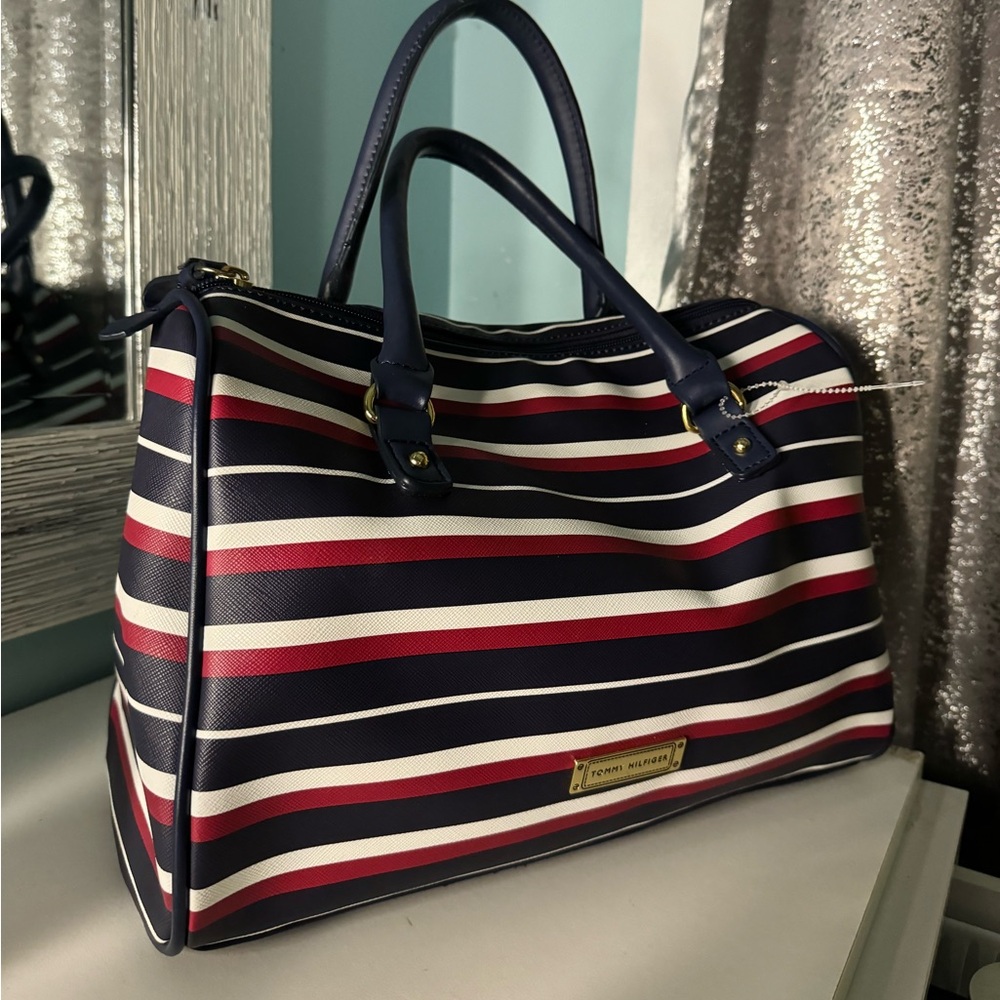 ✨Tommy Hilfiger Bag✨